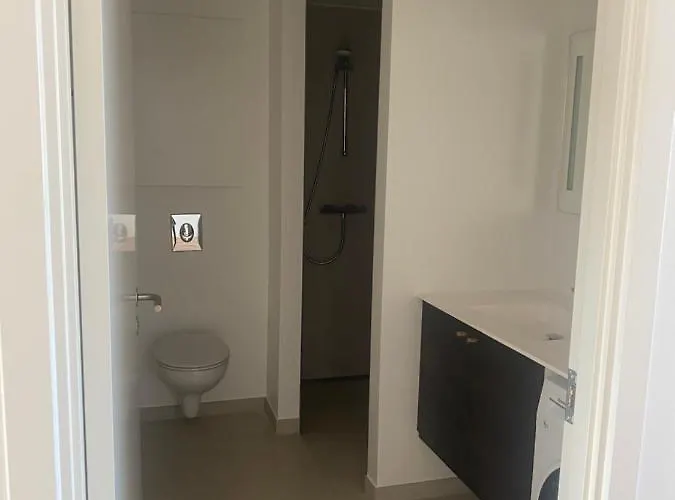 Quarto em Acomodações Particulares Quantum Dimension *